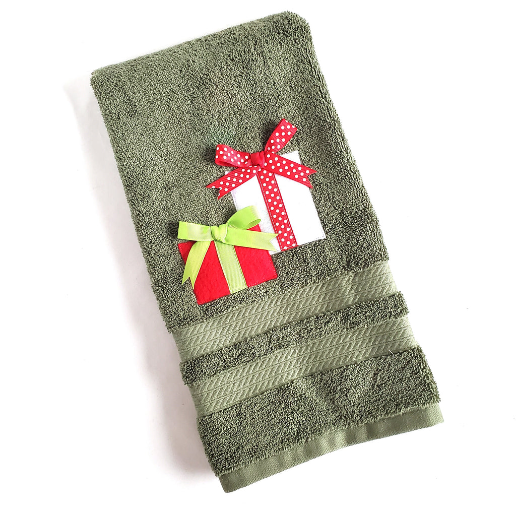 Towel Applique - Presents