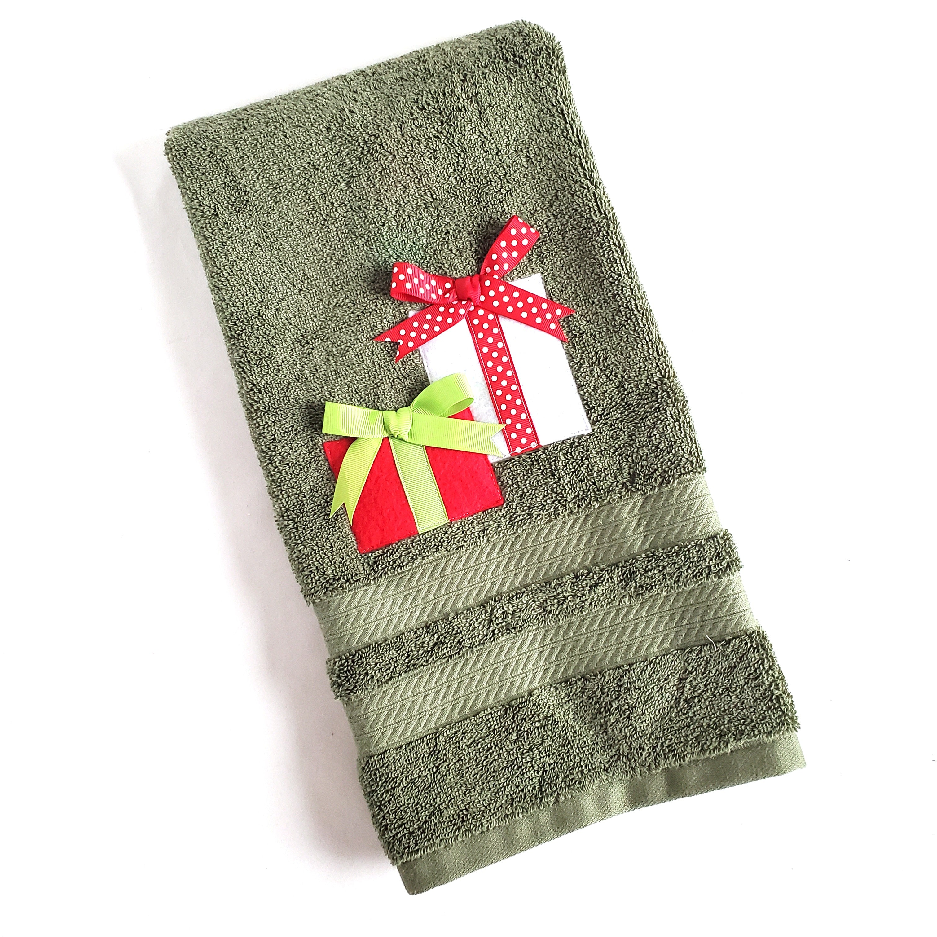 Towel Applique - Presents