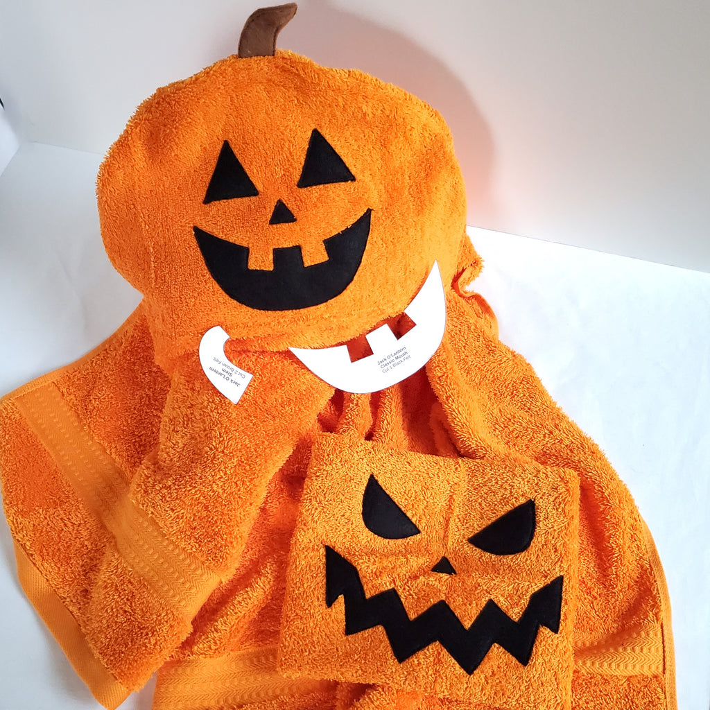 Sewing Pattern, Jack O'Lantern Hooded Towel - Digital Download