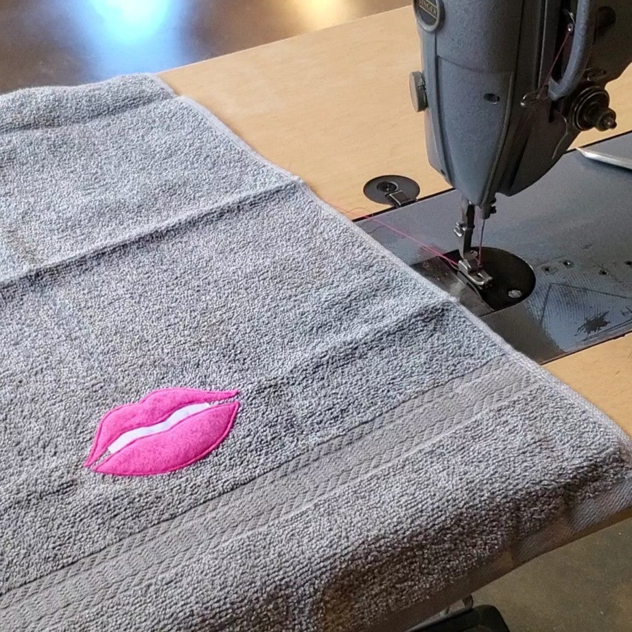 Sewing Pattern - Digital Download, Lip Applique for Towel