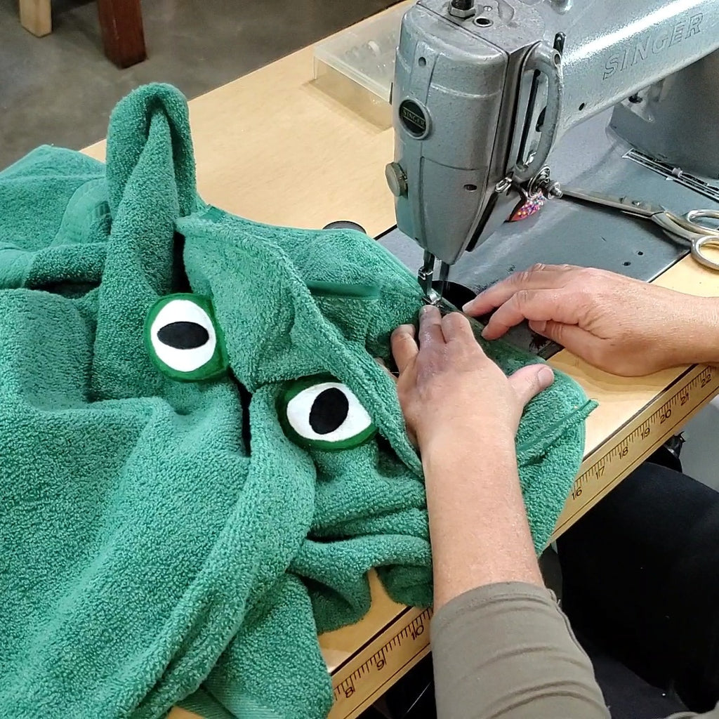 Sewing Pattern, Frog Hooded Towel - Digital Download